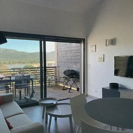 Fonctionnel 4p Avec Piscine Et Vue شقة