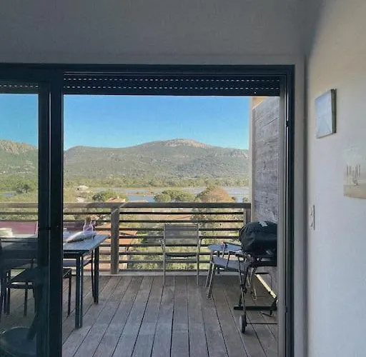 Fonctionnel 4p Avec Piscine Et Vue Apartamento