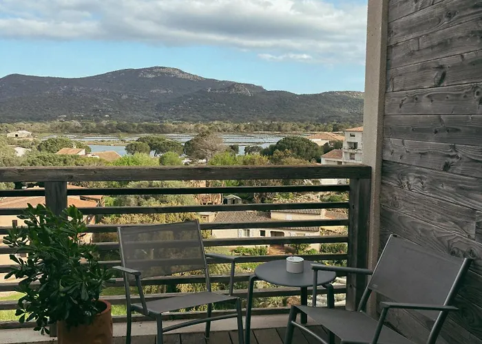 Fonctionnel 4p Avec Piscine Et Vue *